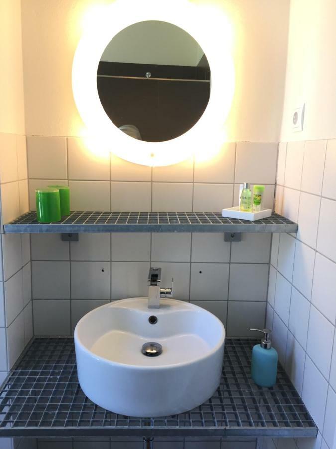 Trash De Luxe Apartman Schleswig Kültér fotó