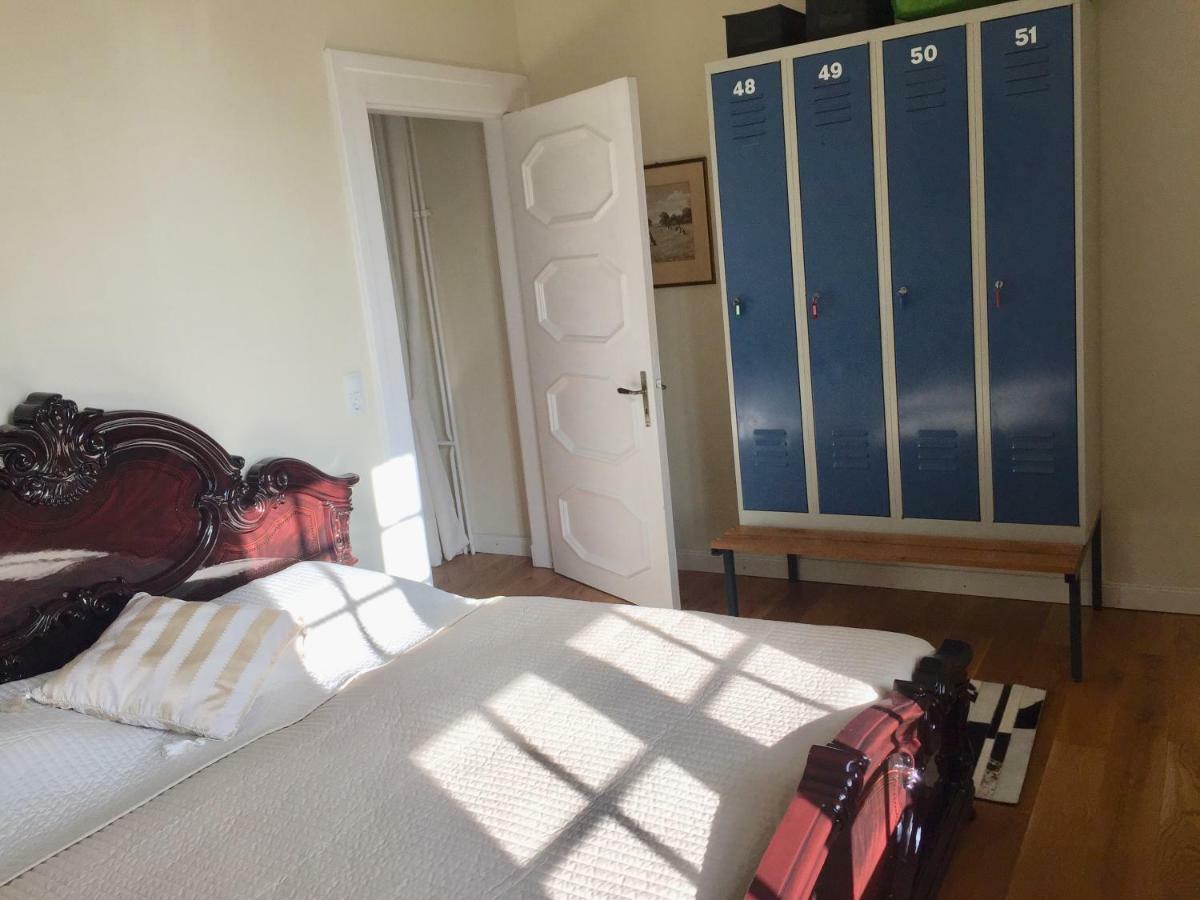Trash De Luxe Apartman Schleswig Kültér fotó